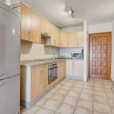 Torres Del Sol - 1 Bedroom 아로나