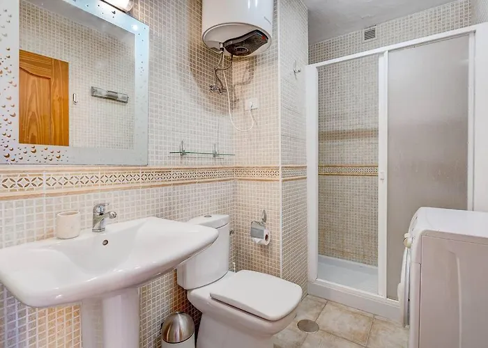 Torres Del Sol - 1 Bedroom Daire