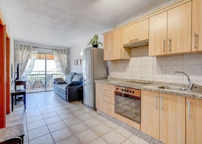 Torres Del Sol - 1 Bedroom *