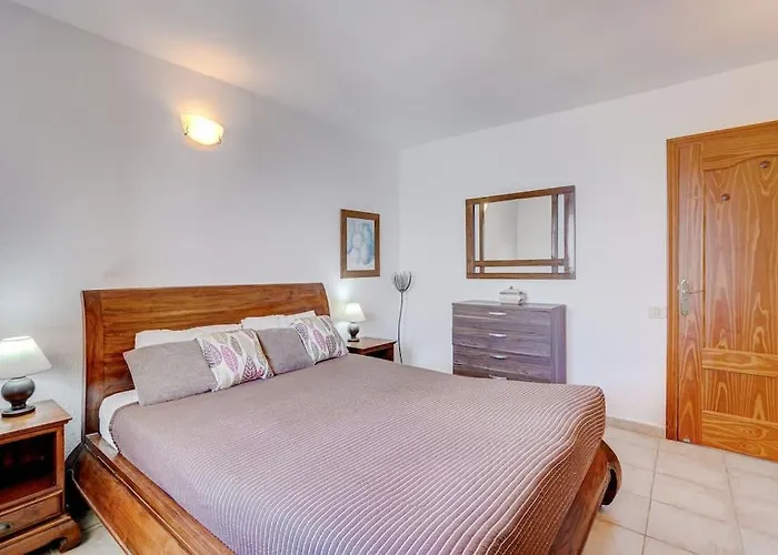 Torres Del Sol - 1 Bedroom